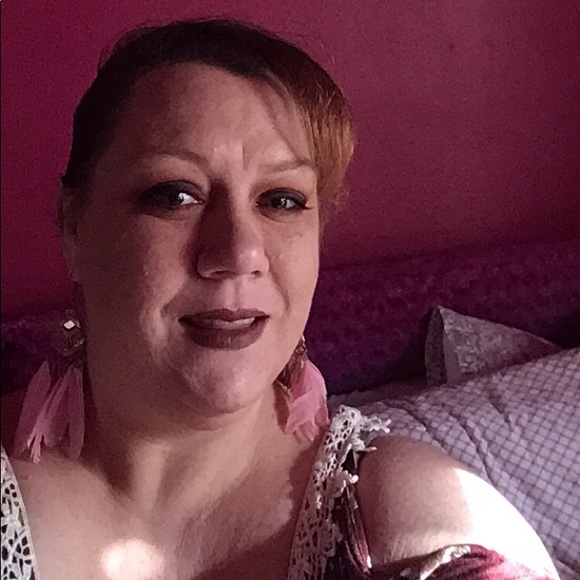 I'm a top 10% seller, fast shipper & ❤️ Bundles - Picture 3 of 3